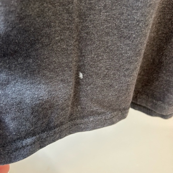 Youth large 10/12 unisex Salve  Regina Seahawks university dark grey teeshirt - Picture 8 of 8